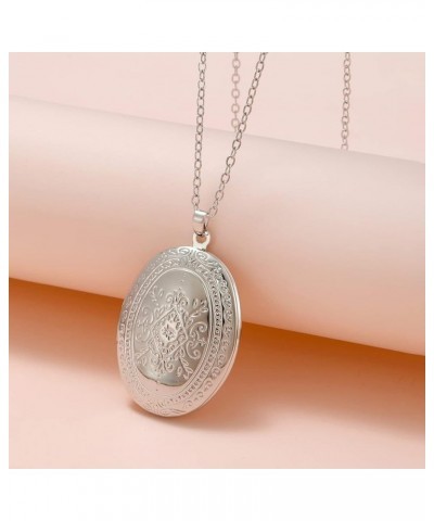 Vintage Engraved Flower Locket Picture Pendant Necklace Antique Carved Pattern Oval Heart Pendant Necklace For Women Girls Ho...